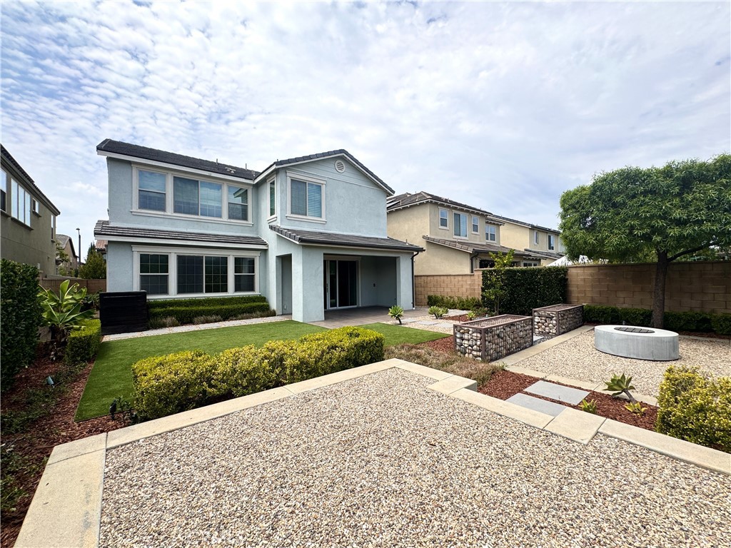 291 Barnes Road Tustin, CA 92782 - Photo 22 of 28