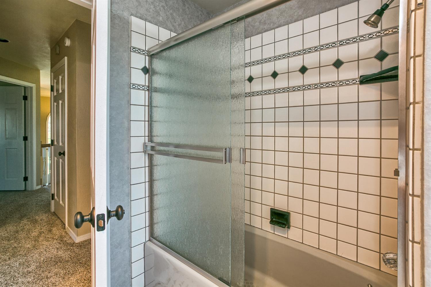 293 Pierce Road Medford, OR 97504 - Photo 26 of 35 Additional Photo