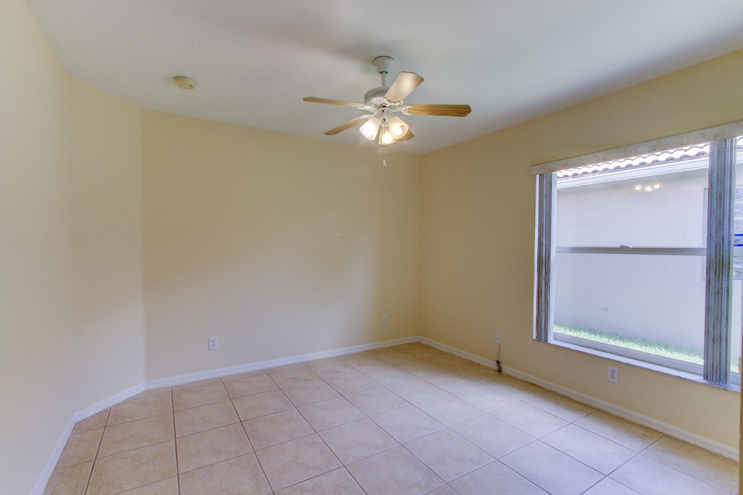 12091 Roma Road Boynton Beach, FL 33436 - Photo 12 of 21 bedroom3
