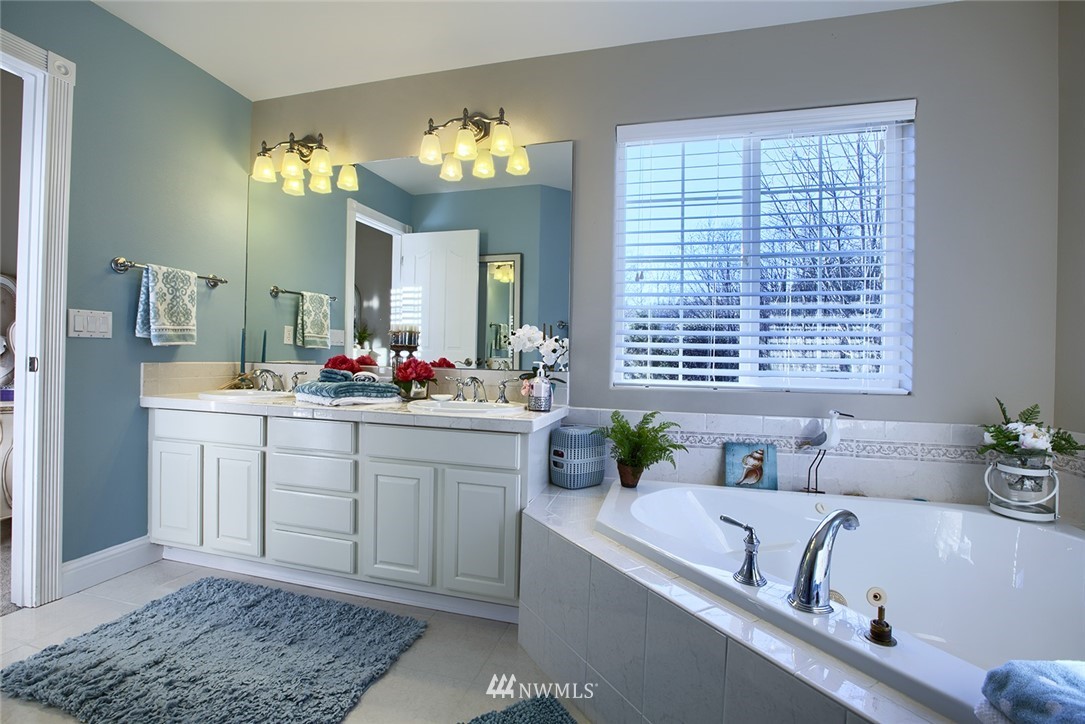 13410 Spiketon Road Buckley, WA 98321 - Photo 10 of 23 Gallery Image 10