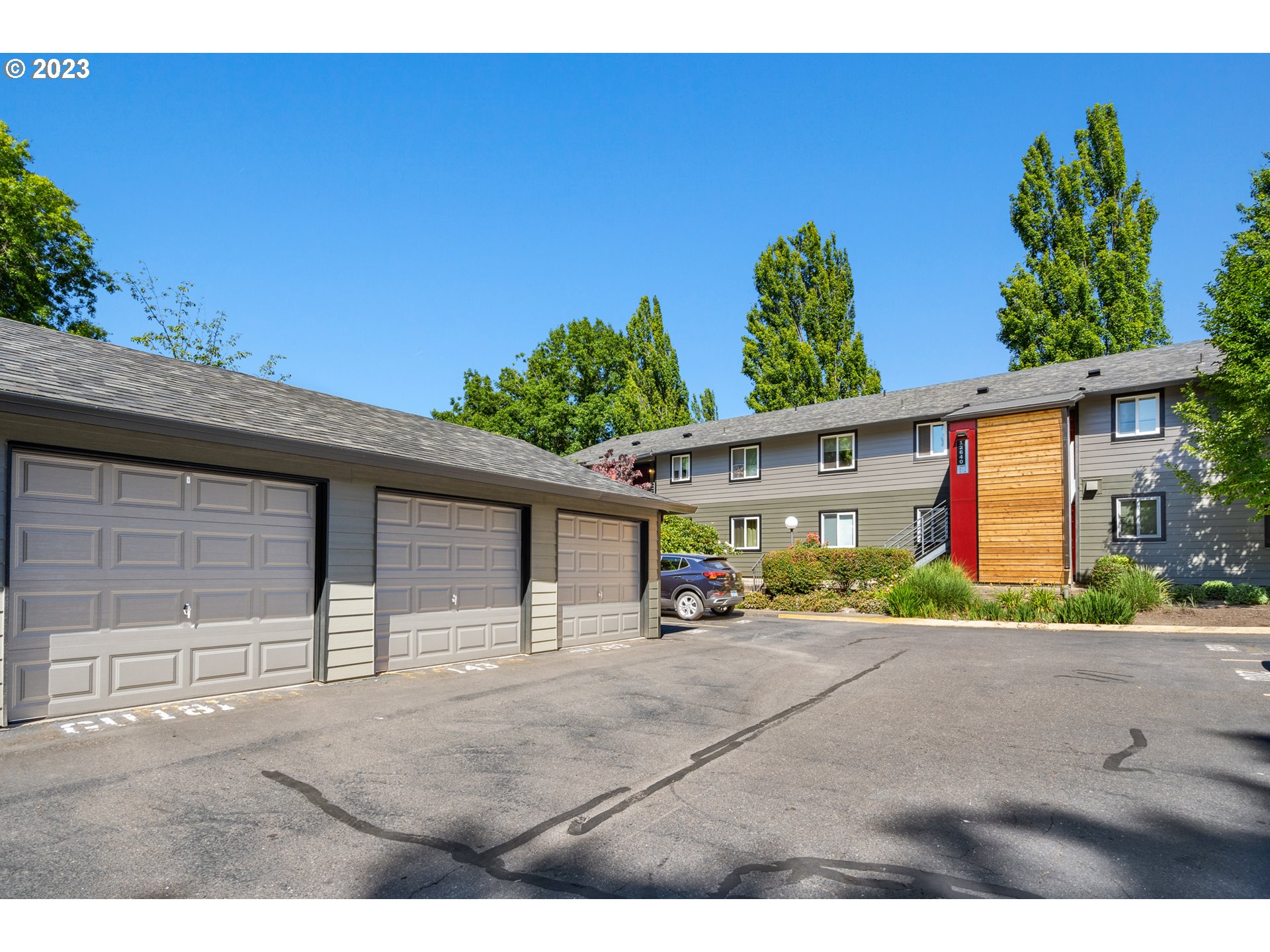12640 Northwest Barnes Road, Unit 2 Portland, OR 97229 - Photo 13 of 20 Gallery Image 13