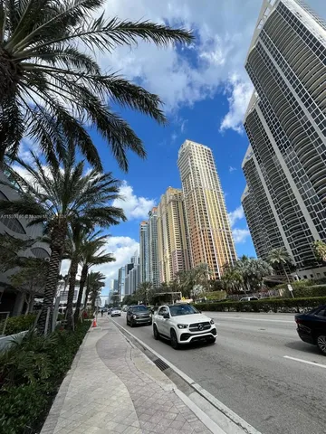 $12,000 | 17550 Collins Avenue, Unit 701, Sunny Isles Beach, FL 33160