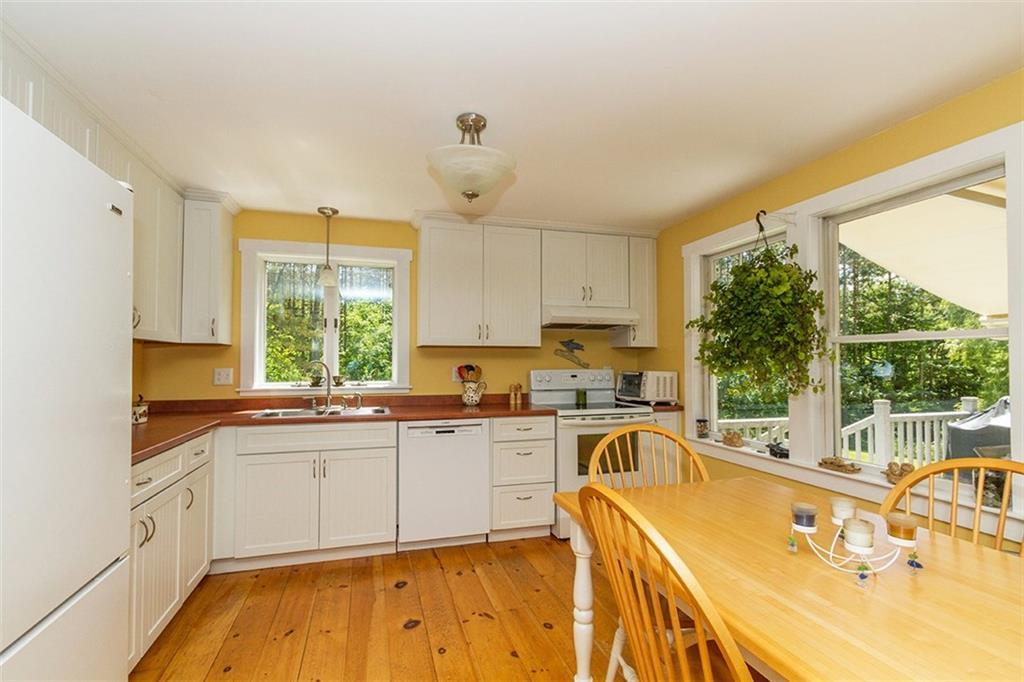 406 Buzzell Hill Road Hope, ME 04847 - Photo 6 of 24 Kitchen