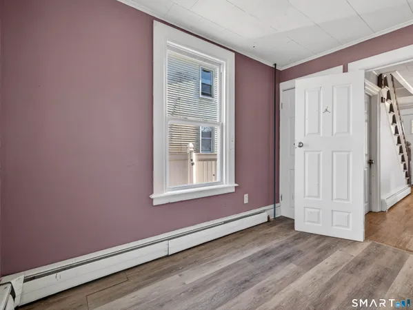 $259,900 | 12 Clover Court, New London, CT 06320