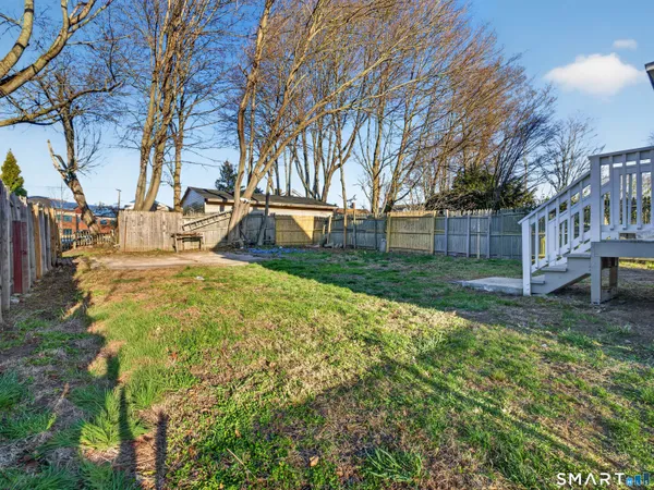 $259,900 | 12 Clover Court, New London, CT 06320