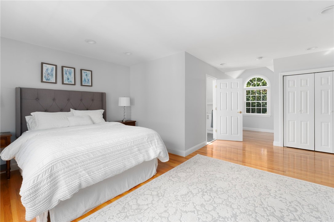 73 Merton Road Newport, RI 02840 - Photo 23 of 41