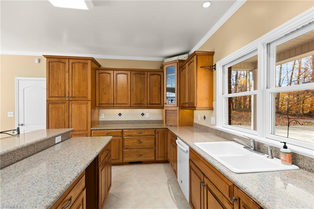 4508 Wyo Road Yadkinville, NC 27055 - Photo 10 of 50