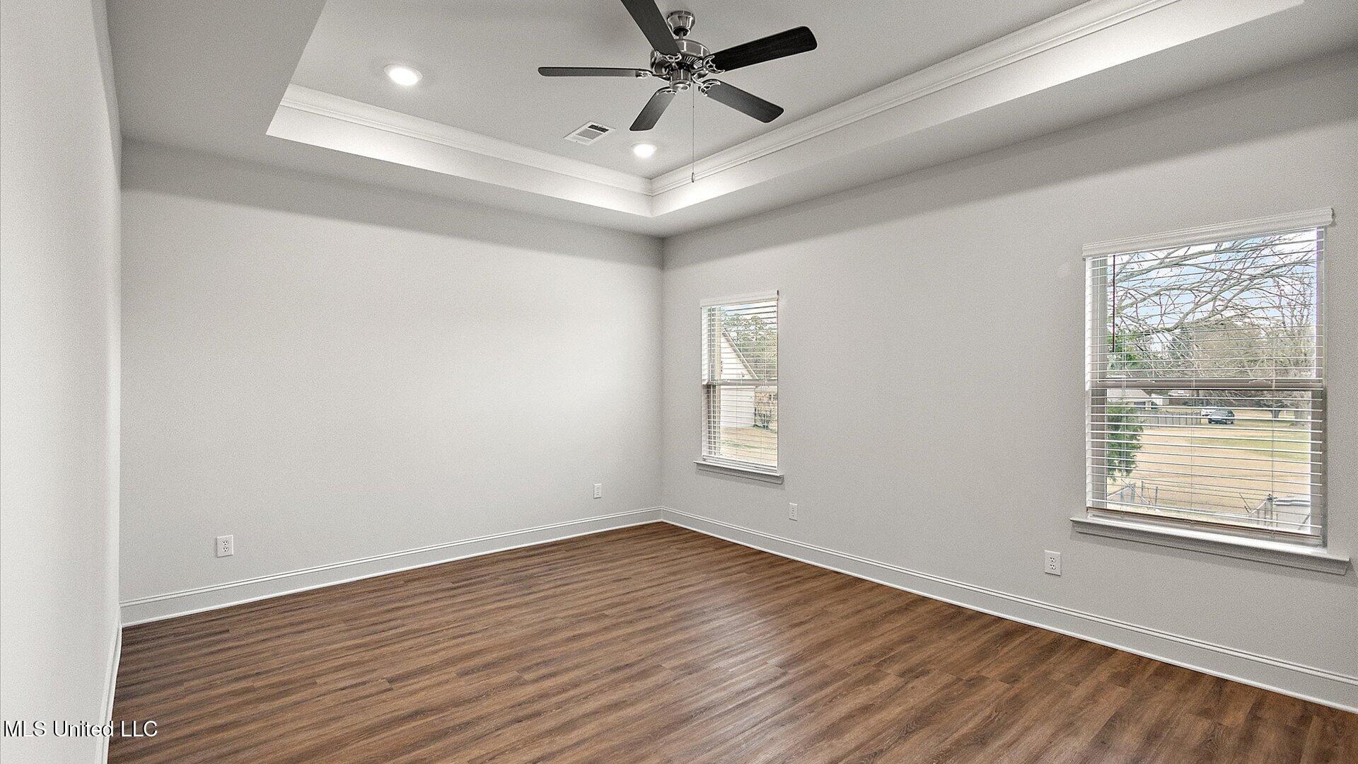 728 Honeysuckle Loop Canton, MS 39046 - Photo 18 of 35 19-3HTP5819