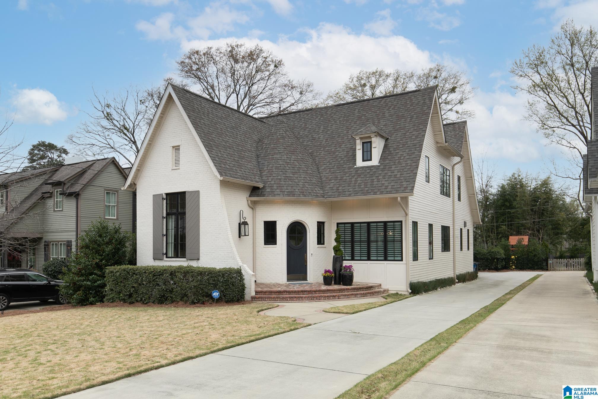 114 Ridge Road Birmingham, AL 35209 - Photo 4 of 50
