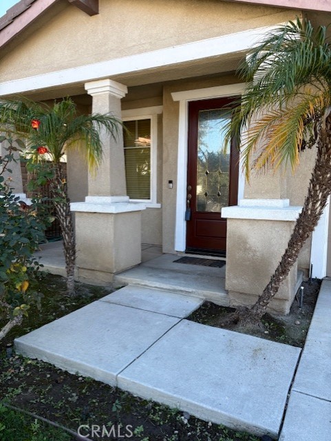 5824 Oak Fern Court Simi Valley, CA 93063 - Photo 2 of 31 a front view of a house with garden