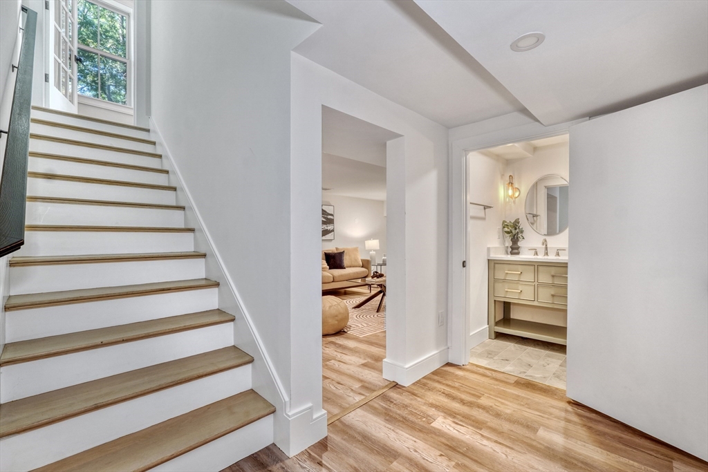 40 Lake Drive Needham, MA 02492 - Photo 25 of 34