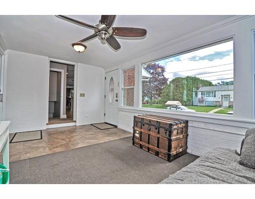 11 Fairview Road Framingham, MA 01702 - Photo 4 of 27 Gallery Image 4
