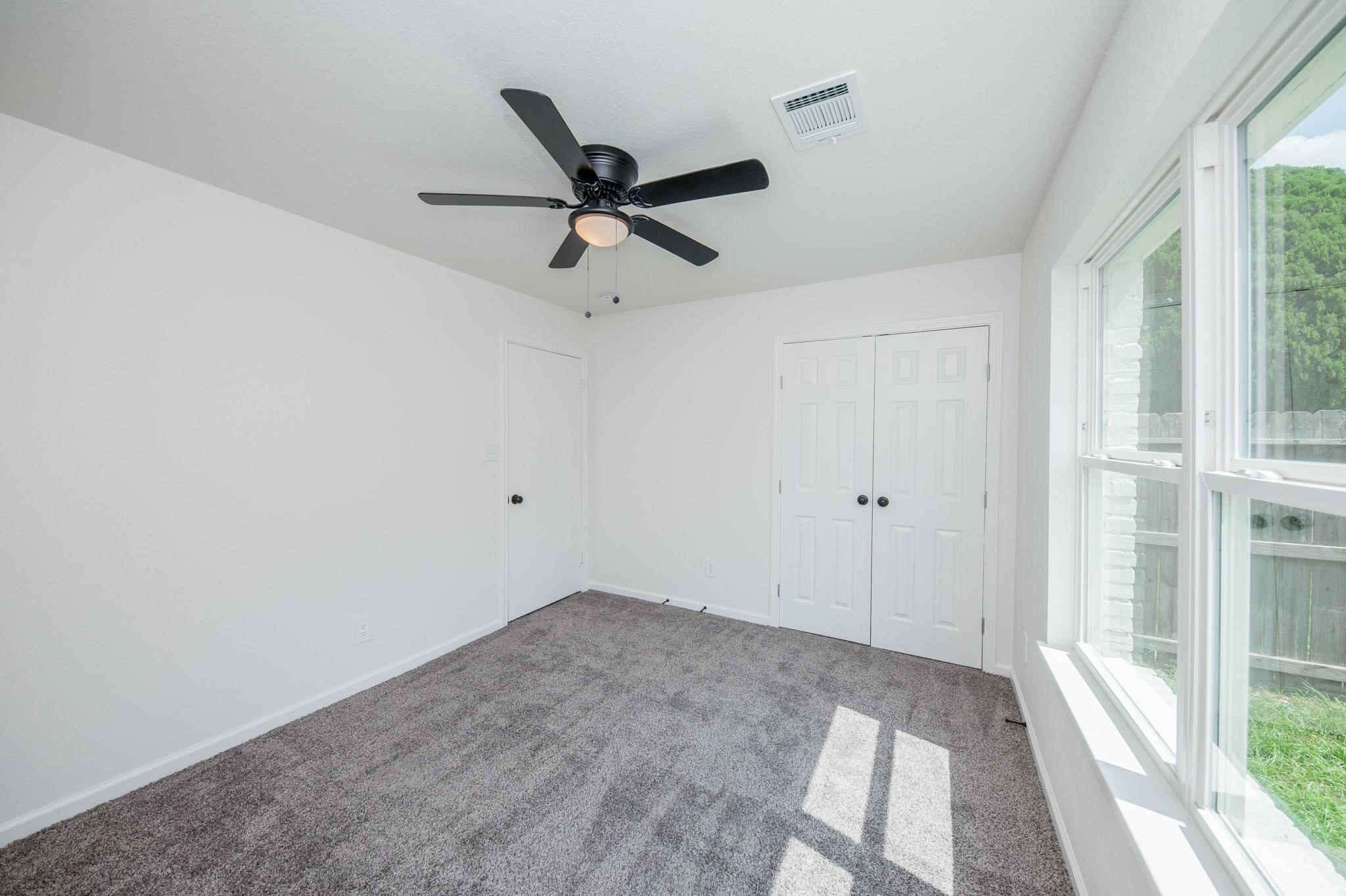 5221 Libbey Drive Houston, TX 77092 - Photo 26 of 31