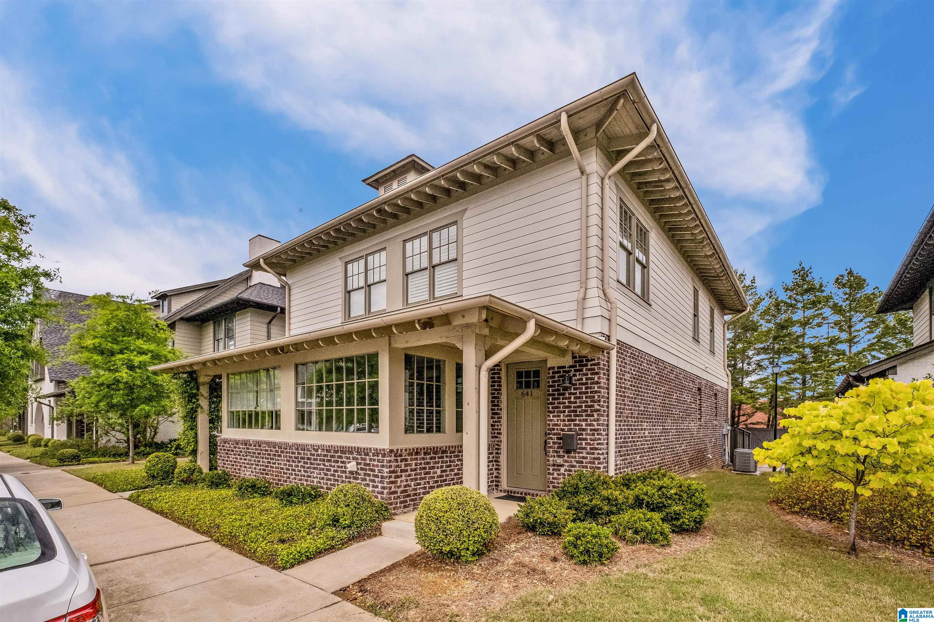 641 Rumble Avenue Birmingham, AL 35213 - Photo 1 of 37