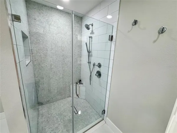 $5,245 | 3705 Torrey Pines Boulevard, Sarasota, FL 34238