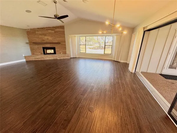 $5,245 | 3705 Torrey Pines Boulevard, Sarasota, FL 34238