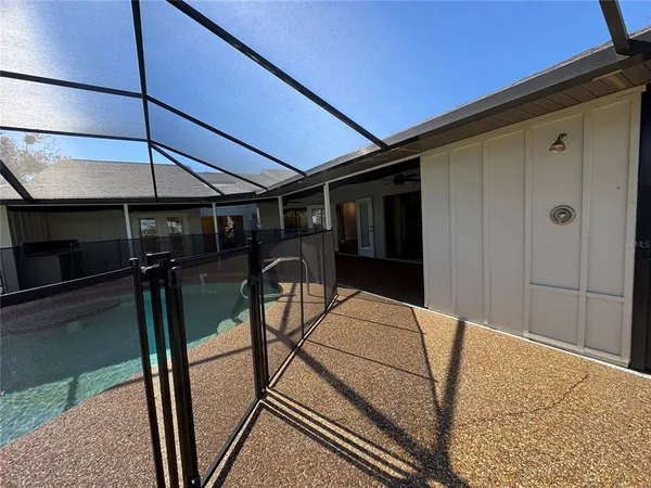 $5,245 | 3705 Torrey Pines Boulevard, Sarasota, FL 34238