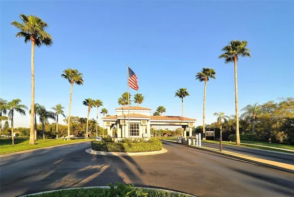 $5,250 | 3705 Torrey Pines Boulevard, Sarasota, FL 34238