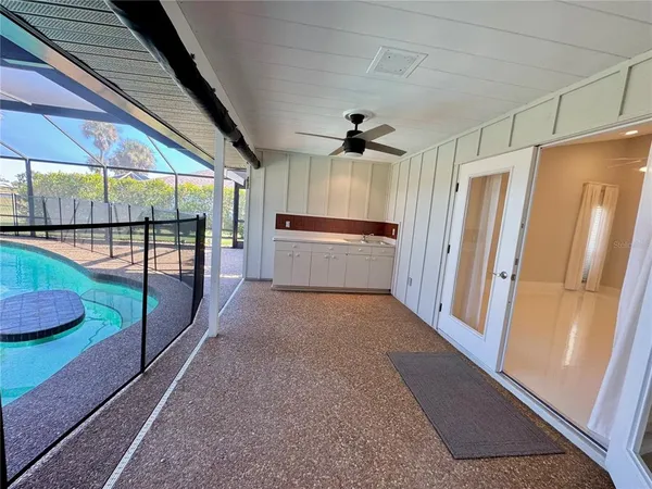 $5,245 | 3705 Torrey Pines Boulevard, Sarasota, FL 34238