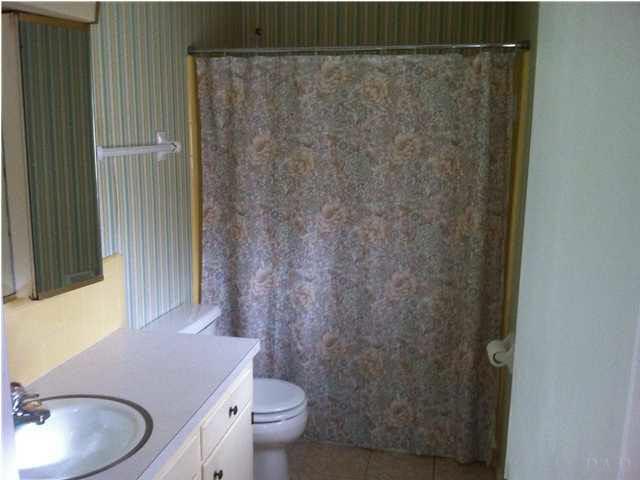 8380 Banberry Road Pensacola, FL 32514 - Photo 14 of 24 Gallery Image 14