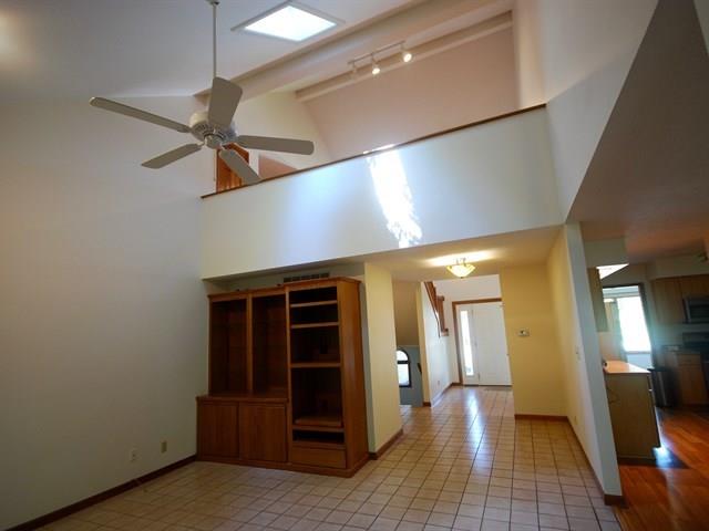 1521 Timber Ridge Court Columbus, IN 47201 - Photo 8 of 24 Gallery Image 8