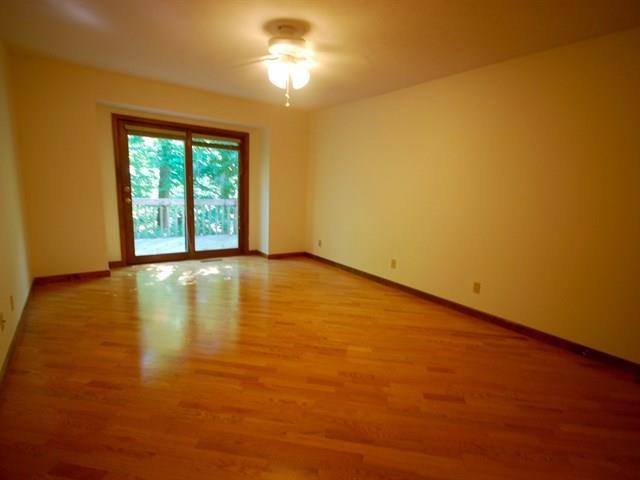 1521 Timber Ridge Court Columbus, IN 47201 - Photo 9 of 24 Gallery Image 9