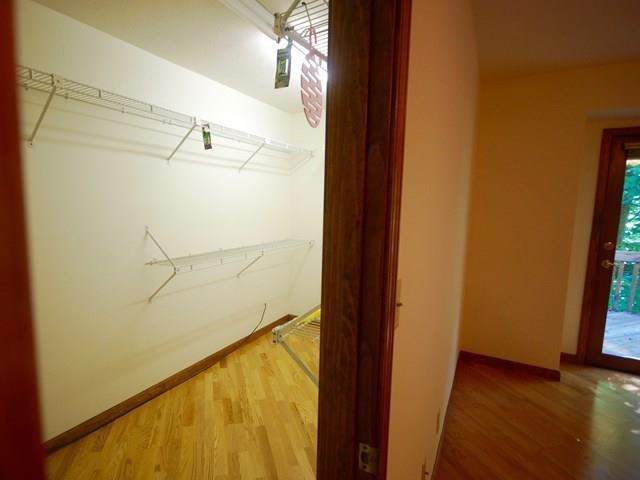 1521 Timber Ridge Court Columbus, IN 47201 - Photo 10 of 24 Gallery Image 10
