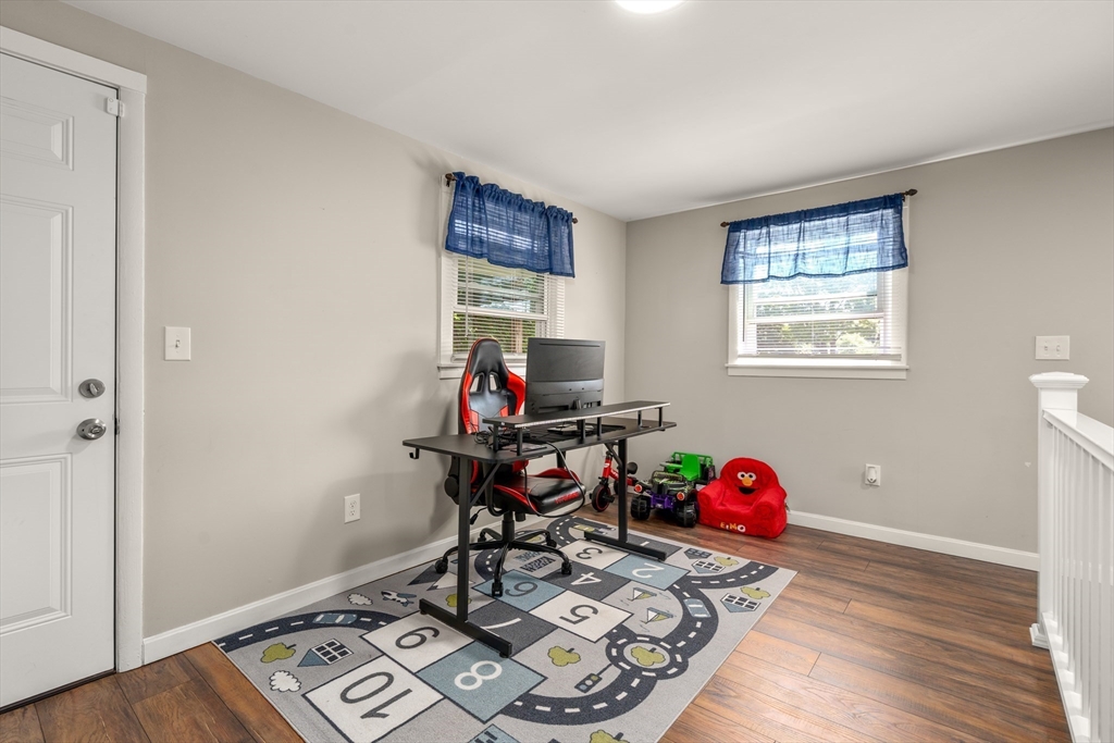 68 San Miguel Street Springfield, MA 01104 - Photo 22 of 30