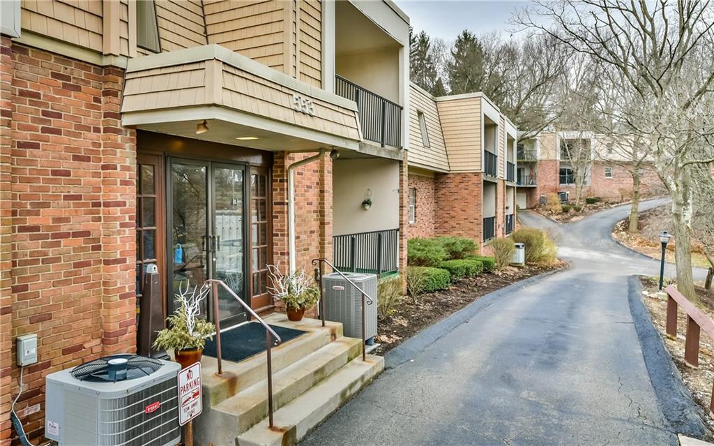 553 Sloop Road, Unit 28 Pittsburgh, PA 15237 - Photo 1 of 22 Front entrance to 553 Sloop Road. The unit is on the first floor. Drop your guests off and walk right in.
