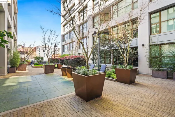 $830,000 | 311 2nd Street, Unit 511, Oakland, CA 94607