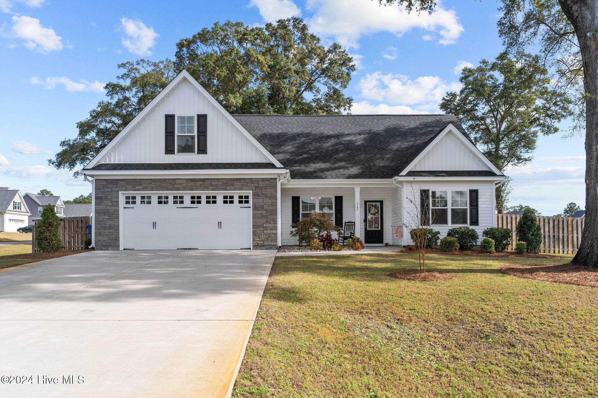 345 Darel Street Rocky Point, NC 28457 - Photo 1 of 48 2-web-or-mls-BTS04343