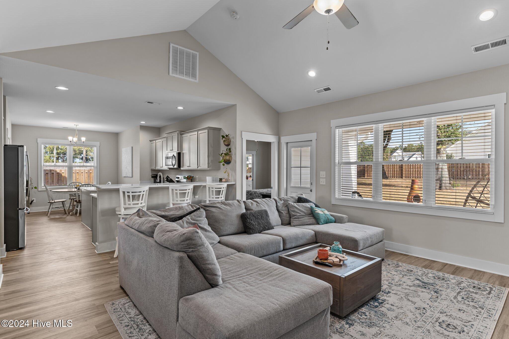 345 Darel Street Rocky Point, NC 28457 - Photo 8 of 48 26-web-or-mls-BTS04398