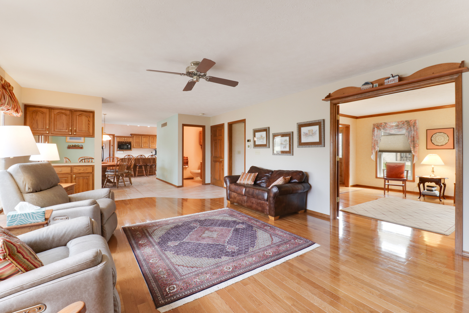 2502 Park Ridge Road Bloomington, IL 61704 - Photo 7 of 48 Gallery Image 7