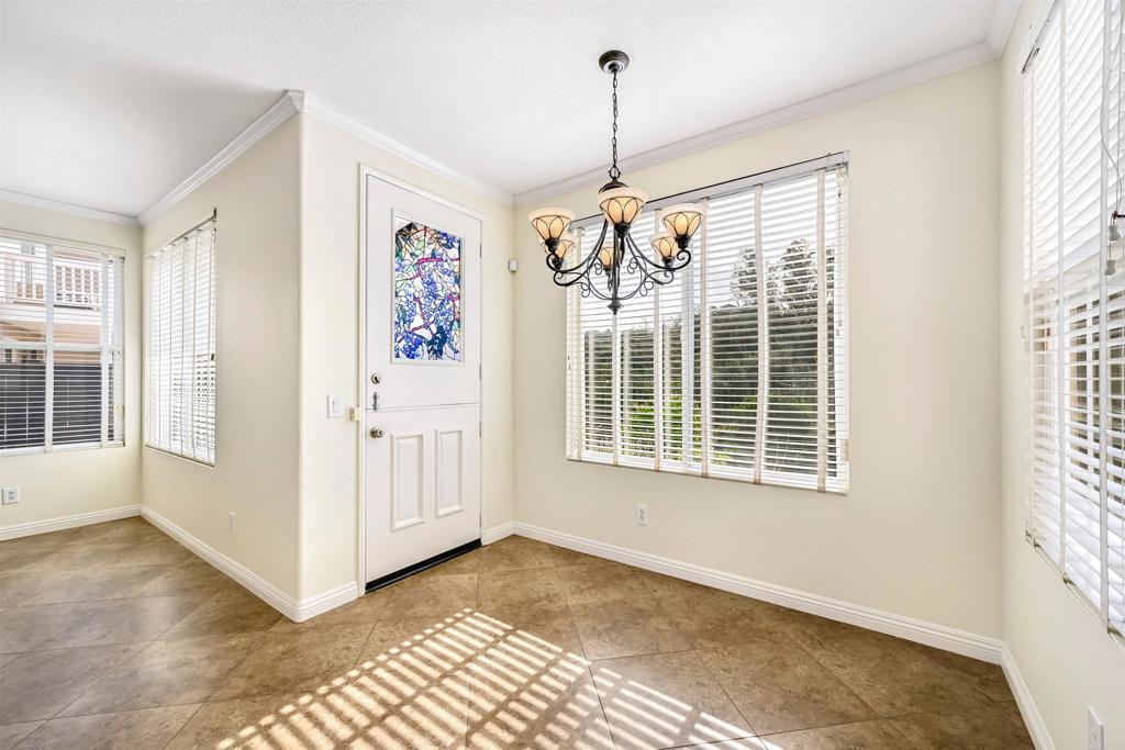 12204 Pepper Tree Lane Poway, CA 92064 - Photo 9 of 39