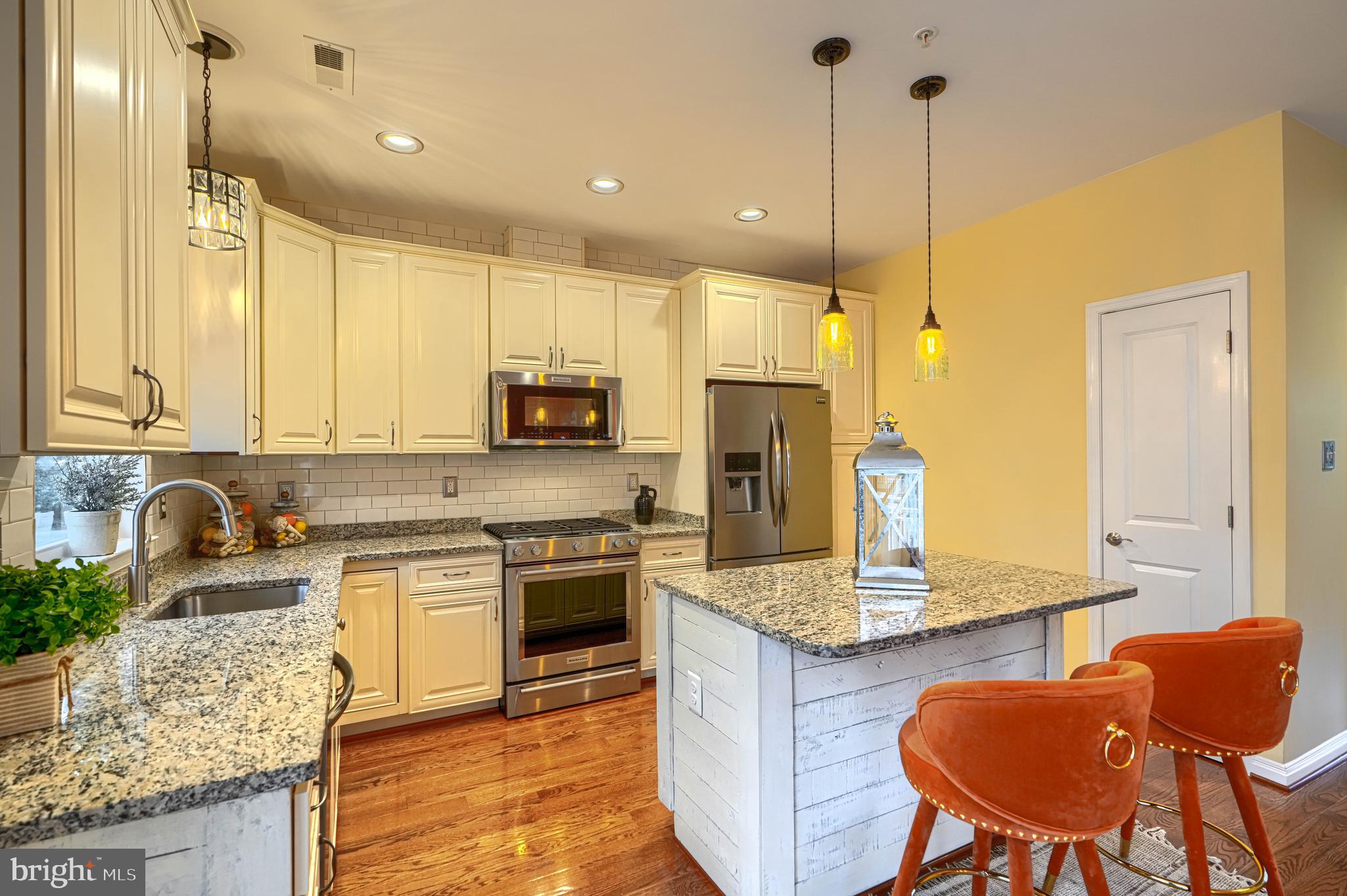 8502 Lynch Road Dundalk, MD 21222 - Photo 8 of 53 Kitchen