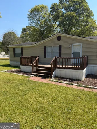 $117,000 | 405 Windsor Parkway, Unit 405W, Hampton, GA 30228