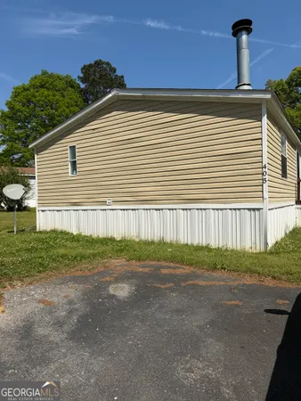 $117,000 | 405 Windsor Parkway, Unit 405W, Hampton, GA 30228