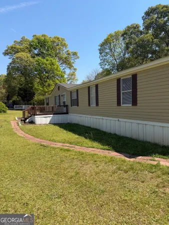 $117,000 | 405 Windsor Parkway, Unit 405W, Hampton, GA 30228