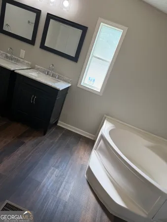 $117,000 | 405 Windsor Parkway, Unit 405W, Hampton, GA 30228