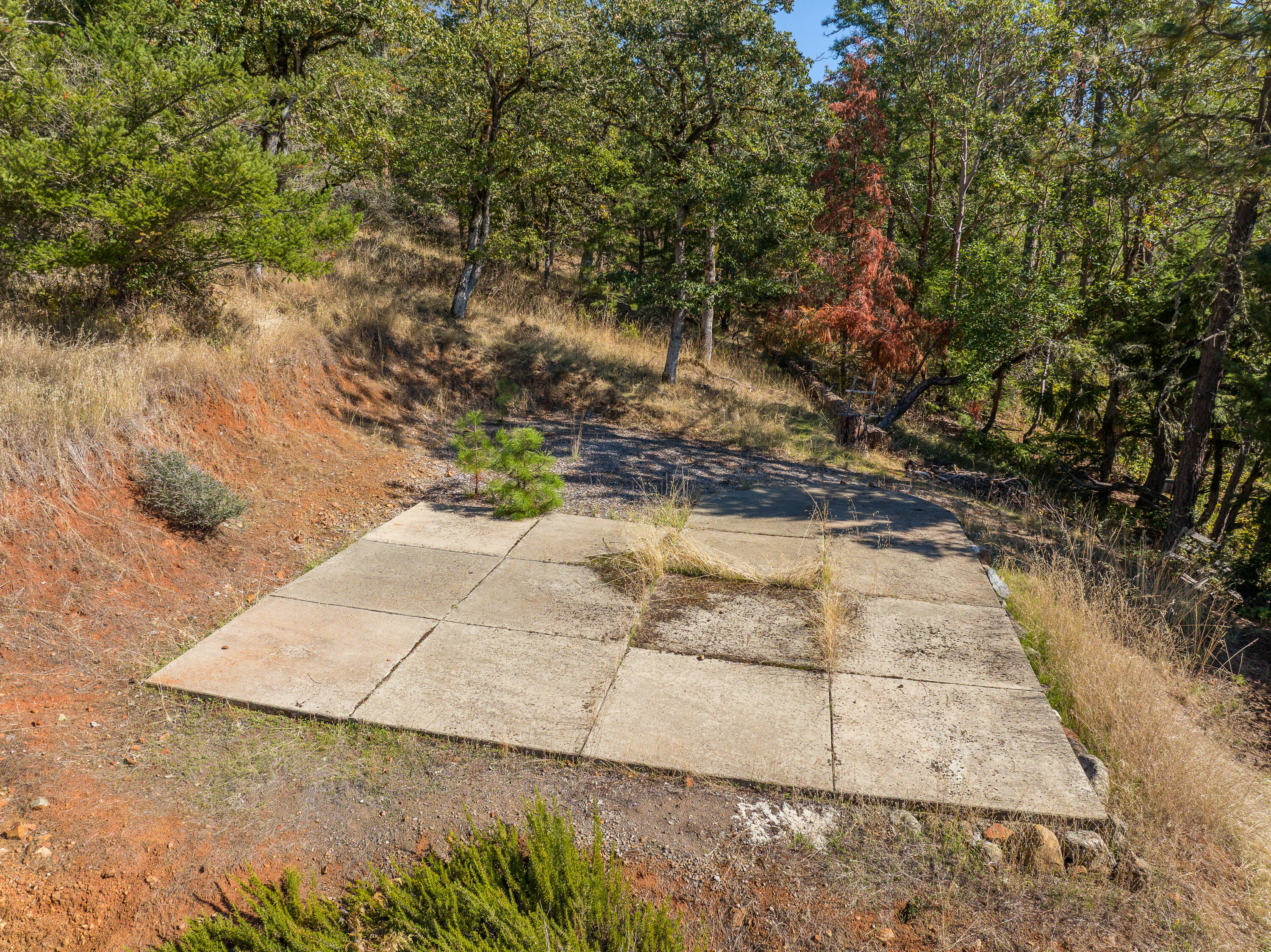 7820 North Applegate Road Grants Pass, OR 97527 - Photo 32 of 35 7820NApplegateRd-038