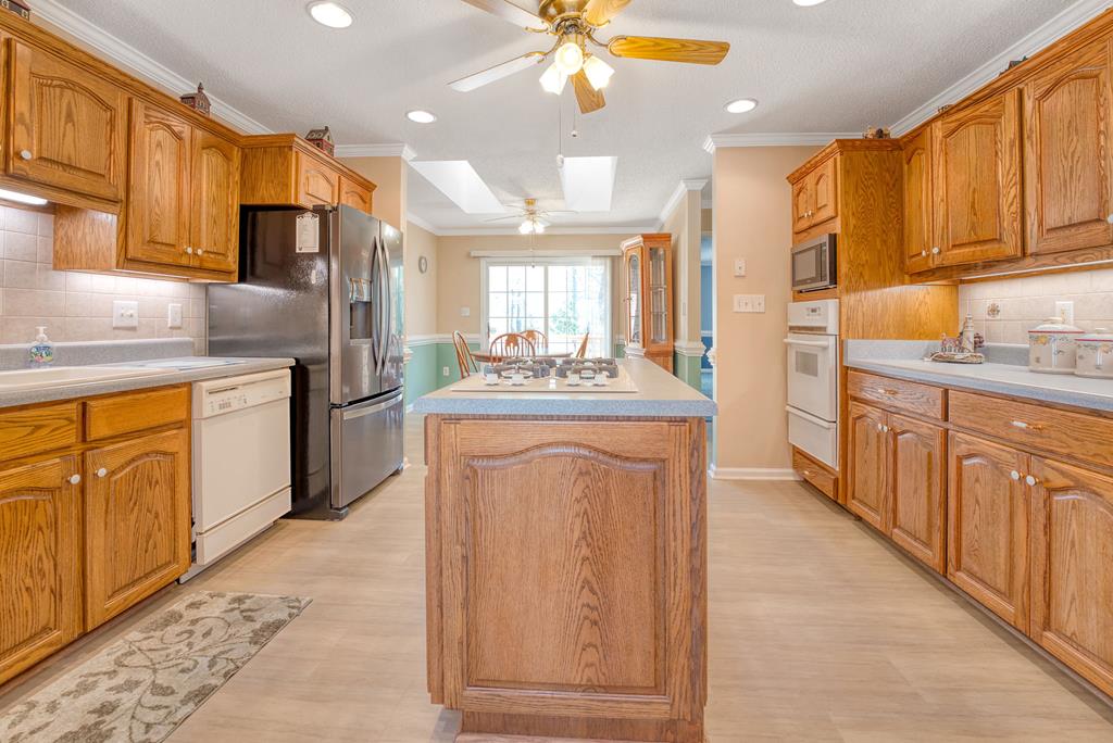 200 Ferry Cove Road Greenwood, SC 29649 - Photo 29 of 57 Gallery Image 29