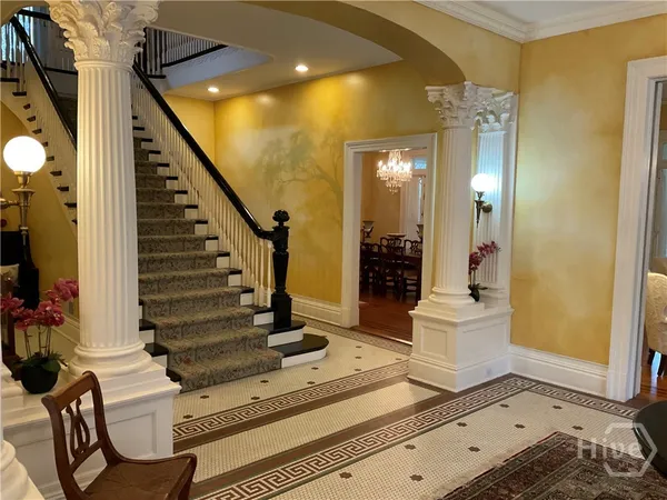 $7,500 | 920 East Victory Drive, Savannah, GA 31401