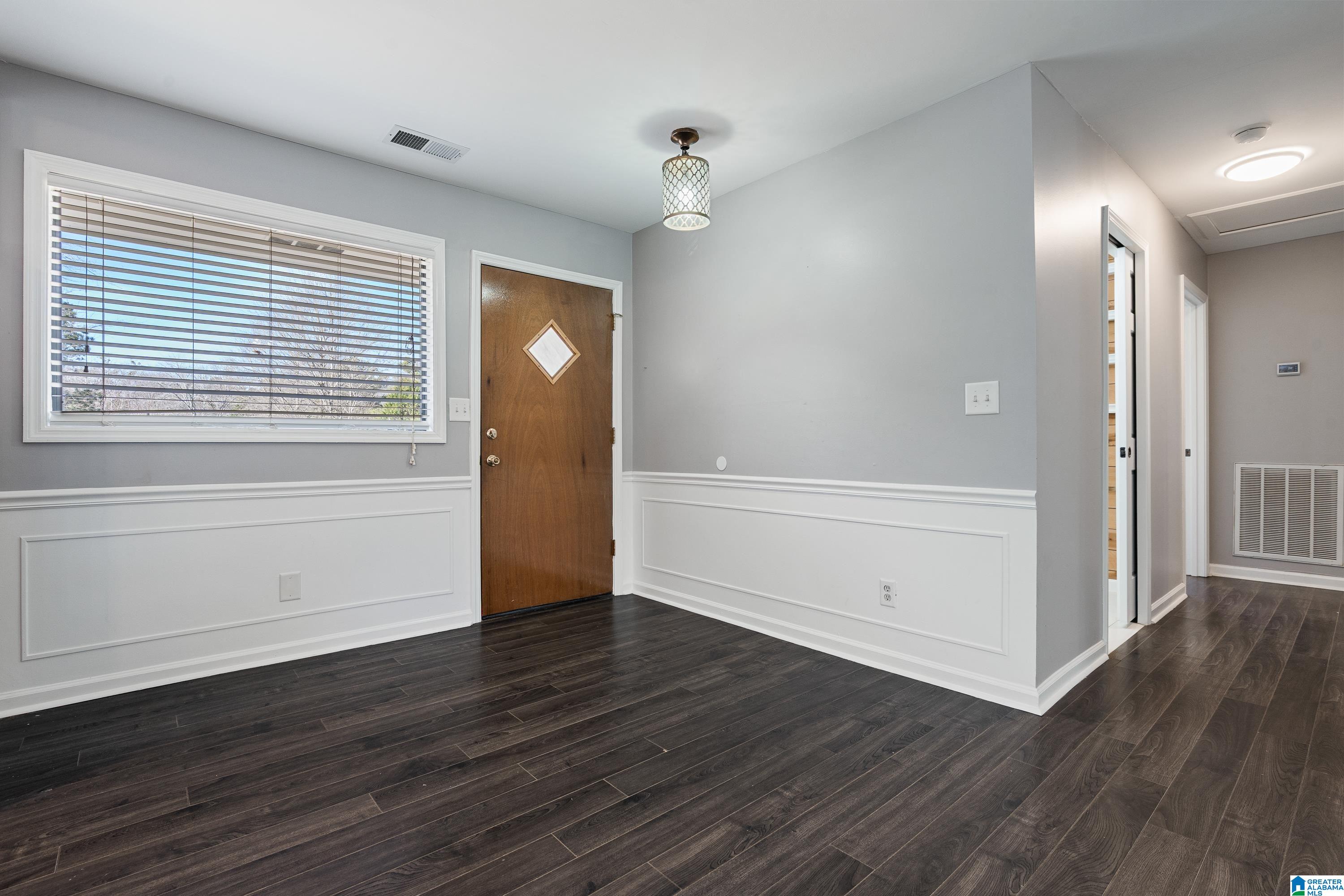141 Fern Street Birmingham, AL 35210 - Photo 4 of 26