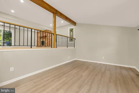 $674,900 | 13005 Emmet Court, Woodbridge, VA 22192