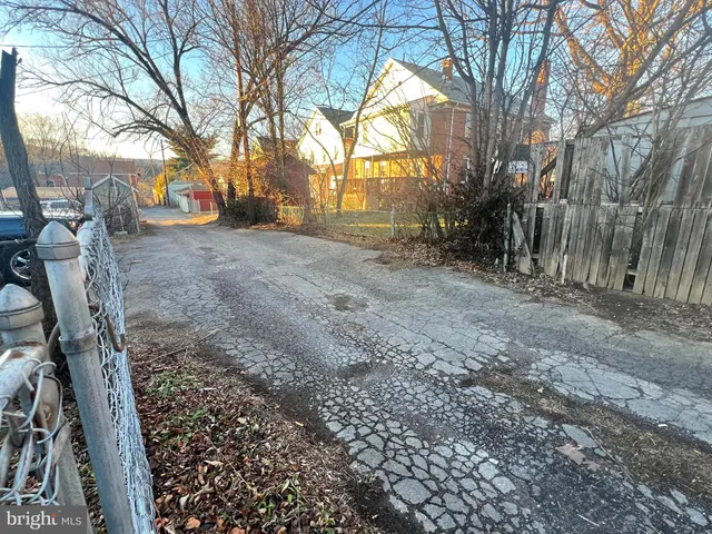 $99,444 | 28 Boone Street, Cumberland, MD 21502