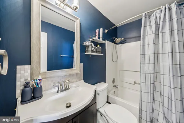 $485,000 | 15301 Waters Edge Court, Dumfries, VA 22025