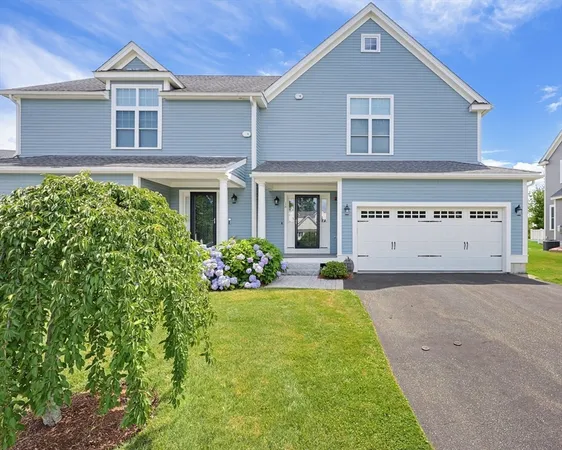 $815,000 | 14 Clarks Hill Lane, Unit 14, Framingham, MA 01702