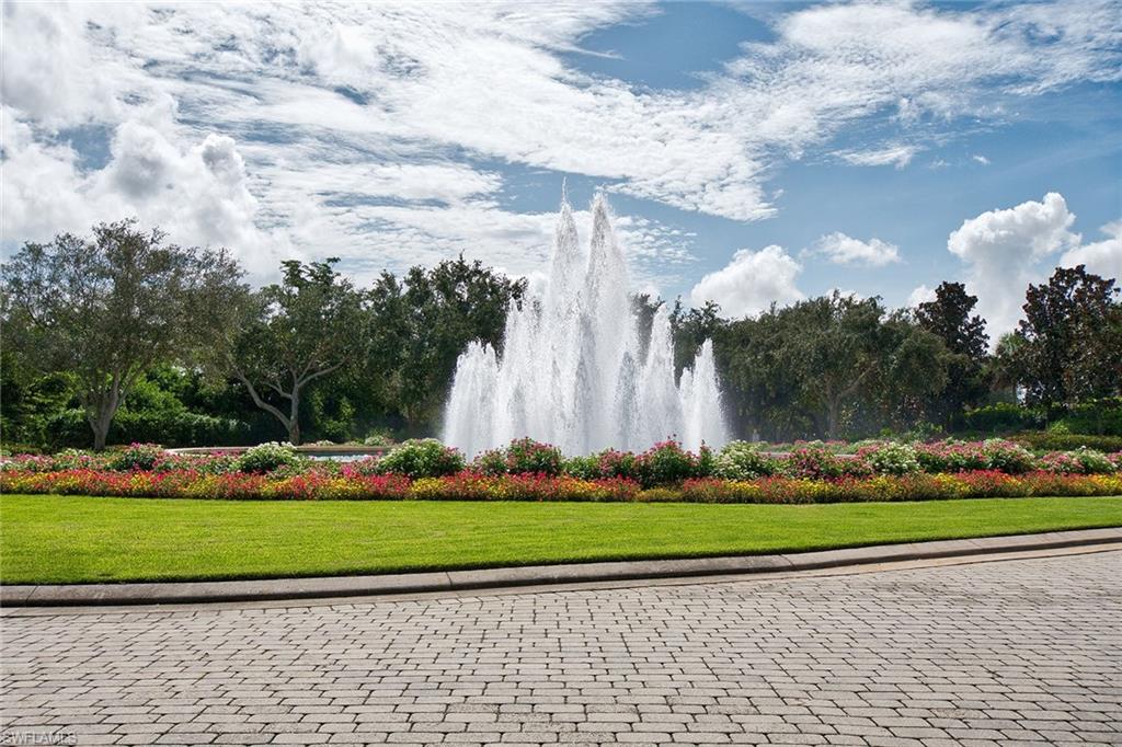 1717 Marsh Run Naples, FL 34109 - Photo 27 of 32
