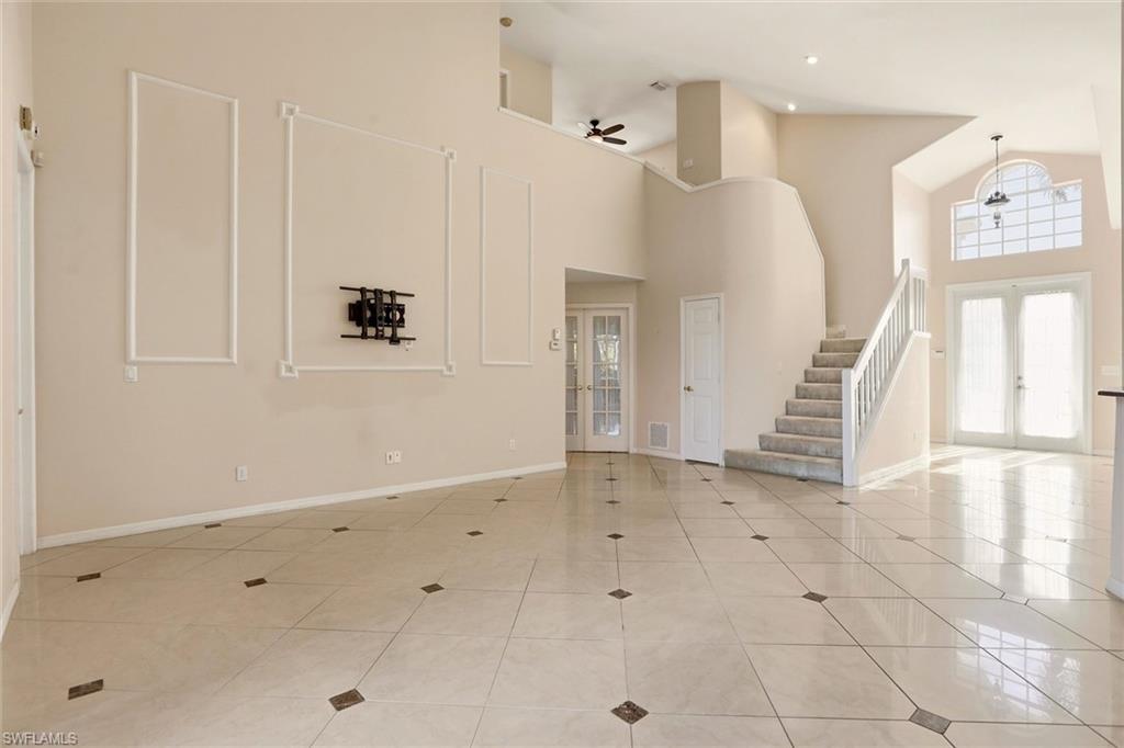 1717 Marsh Run Naples, FL 34109 - Photo 4 of 32