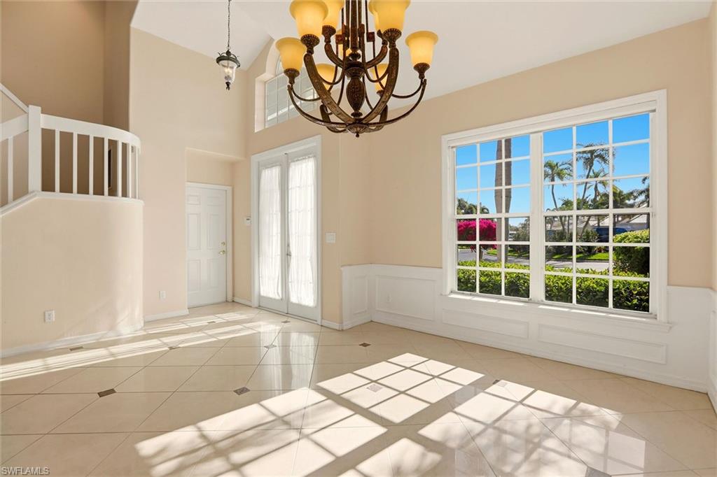 1717 Marsh Run Naples, FL 34109 - Photo 5 of 32